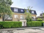 Flat to rent in Cherry Tree House, Twickenham TW2