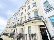 Flat to rent in Chesham Place, Brighton BN2
