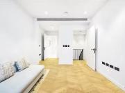 Flat to rent in Circus Road East, London SW11