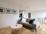Flat to rent in Cityview Point, 139 Leven Road, London E14