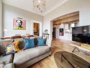 Flat to rent in Clapham Common North Side, London SW4