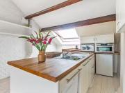 Flat to rent in Clapham Common North Side, London SW4