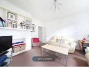 Flat to rent in Clapham, London SW12