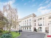 Flat to rent in Clarence Terrace, London NW1