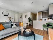 Flat to rent in Clay, Alto, Wembley HA9