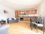 Flat to rent in Cluny Place, London SE1