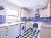 Flat to rent in Colebrook Way, London N11