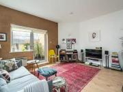 Flat to rent in Commercial Street, Shoreditch E1