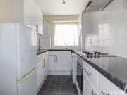 Flat to rent in Compton Road, Hayes, Middleinteraction UB3