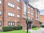 Flat to rent in Cotton Avenue, Chiswick, Acton W3