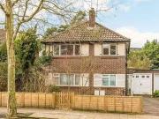 Flat to rent in Crown Road, St Margarets, Twickenham TW1