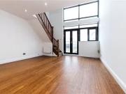 Flat to rent in Curtain Road, Shoreditch, London EC2A