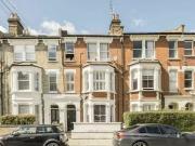 Flat to rent in Davisville Road, London, W12 Ref 233335