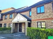 Flat to rent in Deanery Close, East Finchley N2