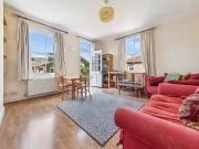 Flat to rent in Doverfield Road, London SW2