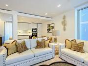Flat to rent in Edgware Road, London W2