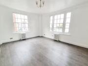 Flat to rent in Edgware Road, London W2