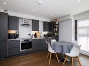 Flat to rent in Elm Grove, Wimbledon, London SW19