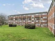 Flat to rent in Etfield Grove, Sidcup DA14