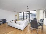 Flat to rent in Exchange Building, Commercial Street,...