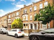 Flat to rent in Fermoy Road, London W9