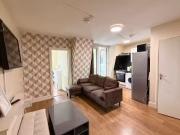 Flat to rent in Finchley Road, London NW3
