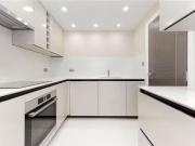 Flat to rent in Finchley Road, Swiss Cottage NW3