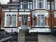 Flat to rent in Forest Avenue, Chingford E4