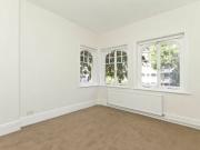 Flat to rent in Frognal, London, NW3 Ref 236243