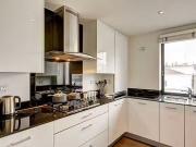 Flat to rent in Fulham Road, London SW3