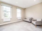 Flat to rent in Fulham Road, South Kensington SW3