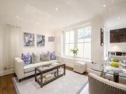 Flat to rent in Garden House, Kensington Gardens Square,...