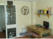 Flat to rent in Garrick Crescent, Croydon CR0