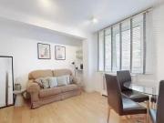 Flat to rent in Gloucester Place, Marylebone, London NW1