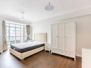 Flat to rent in Gloucester Place, Marylebone, London NW1