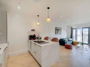 Flat to rent in Grange Road, Bermondsey, London SE1