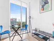 Flat to rent in Great West Road, Brentford TW8