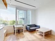 Flat to rent in Great West Road, Brentford TW8