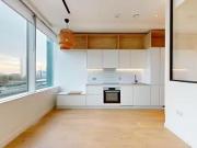 Flat to rent in Great West Road, Brentford TW8