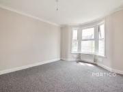 Flat to rent in Grove Green Road E11