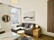 Flat to rent in Hackney Road, London E2