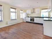 Flat to rent in Hale Lane, Edgware HA8
