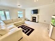 Flat to rent in High Acre, Enfield EN2