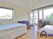 Flat to rent in Highbury Quadrant, Arsenal N5