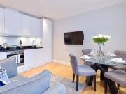 Flat to rent in Hill Street, Mayfair W1J