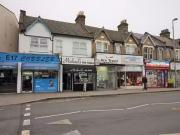 Flat to rent in Hoe Street, Walthamstow E17