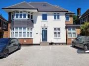 Flat to rent in Holders Hill Road, London NW4