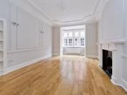 Flat to rent in Hornton Street, Kensington, London W8