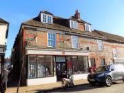 Flat to rent in Houchin Street, Bishops Waltham,...