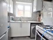 Flat to rent in Ilford IG1